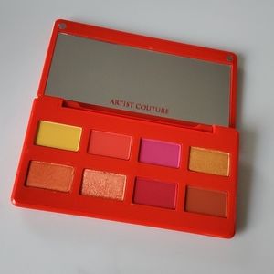 Caliente Eyeshadow Palette